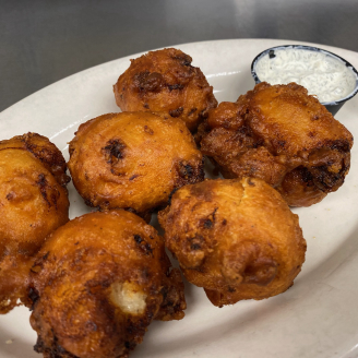 Order CLAM CAKES food online from Twin Willows store, Narragansett on bringmethat.com